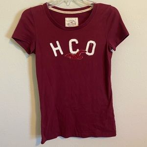 Maroon Hollister Short Sleeve Women’s T-shirt